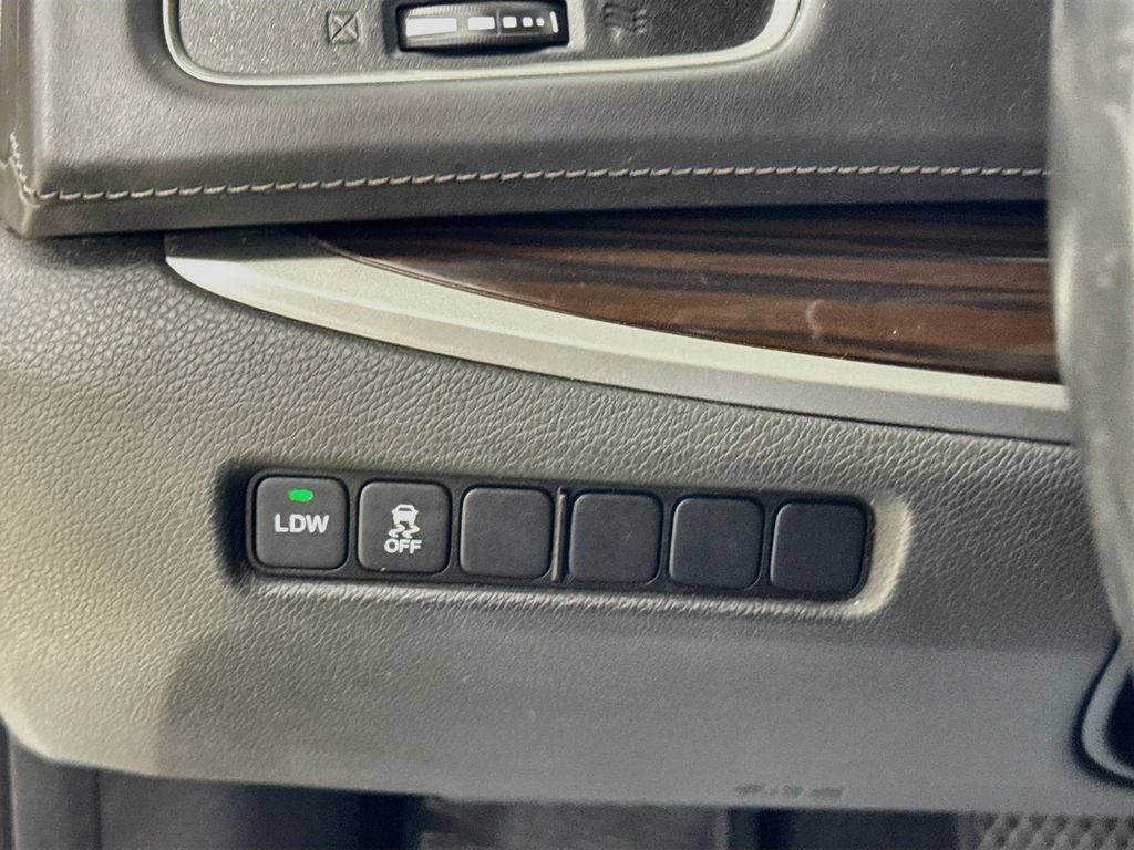 Used 2014 Acura RLX w/ Technology Package FWD image 11