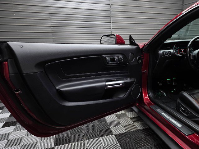 Used 2019 Ford Mustang GT Premium w/ GT Performance Package RWD image 30
