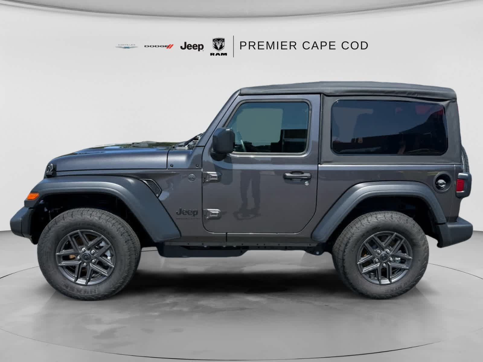 Used 2026 Jeep Wrangler Sport AWD/4WD image 7