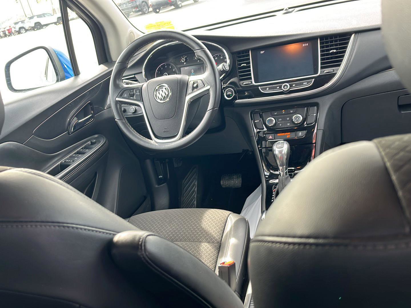 Used 2018 Buick Encore Preferred image 26