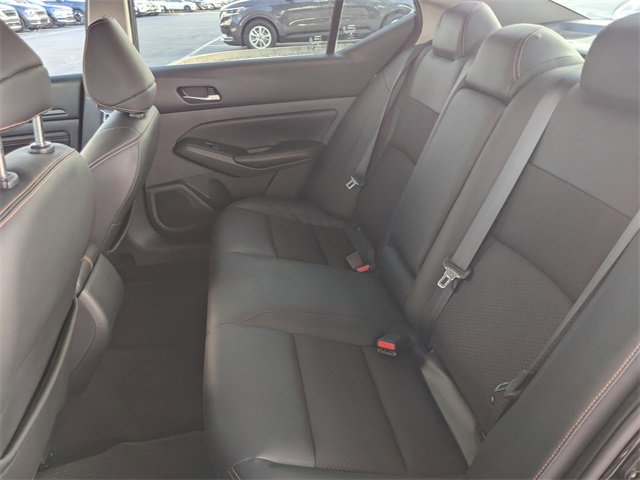 Used 2021 Nissan Altima 2.0 SR image 9