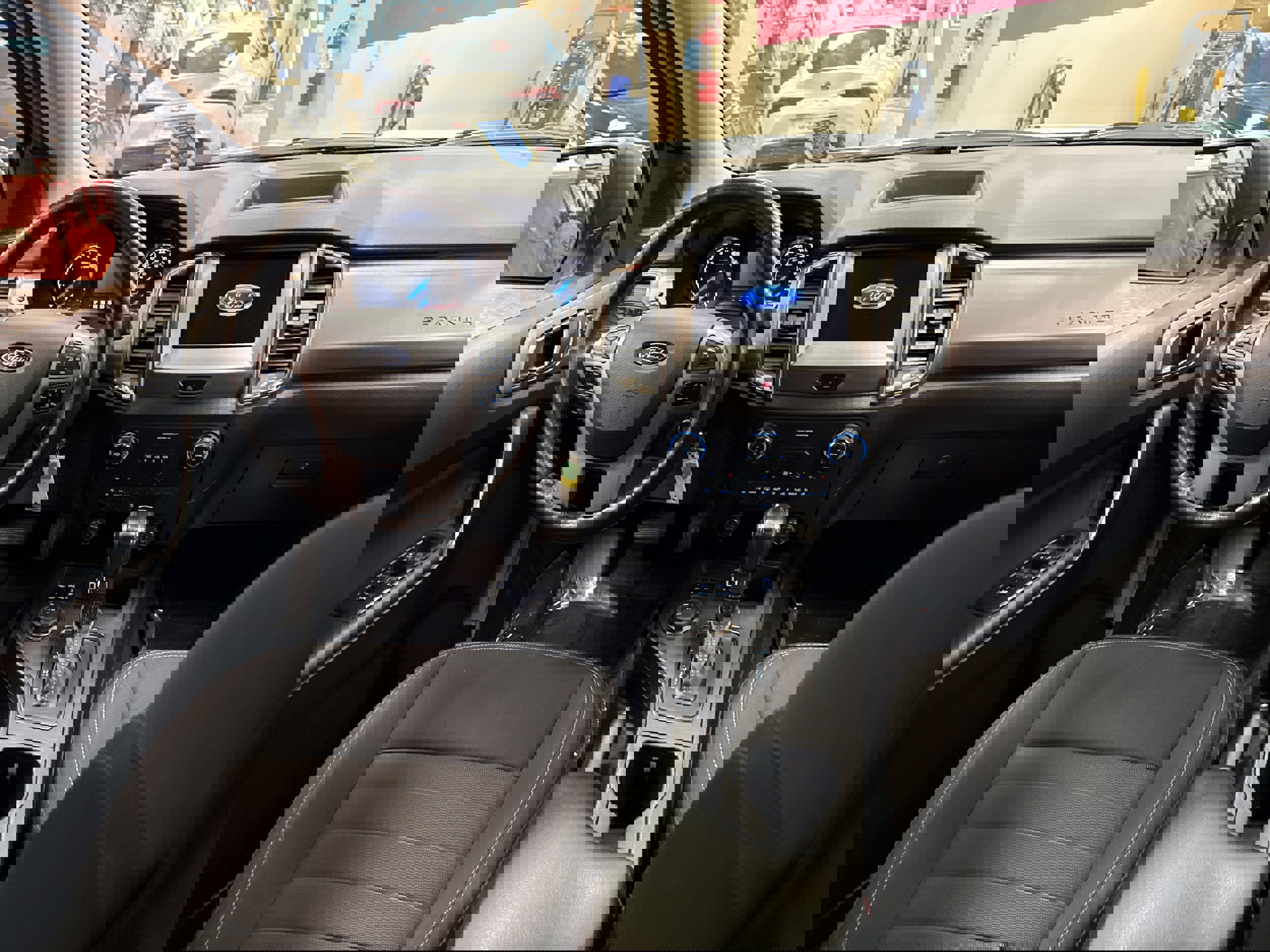 Used 2019 Ford Ranger XLT w/ FX4 Off-Road Package image 19