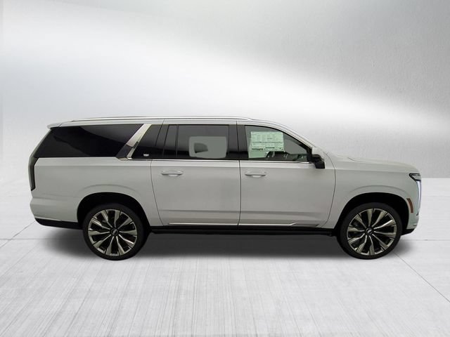 New 2026 Cadillac Escalade ESV Luxury w/ Touring Package AWD/4WD image 4