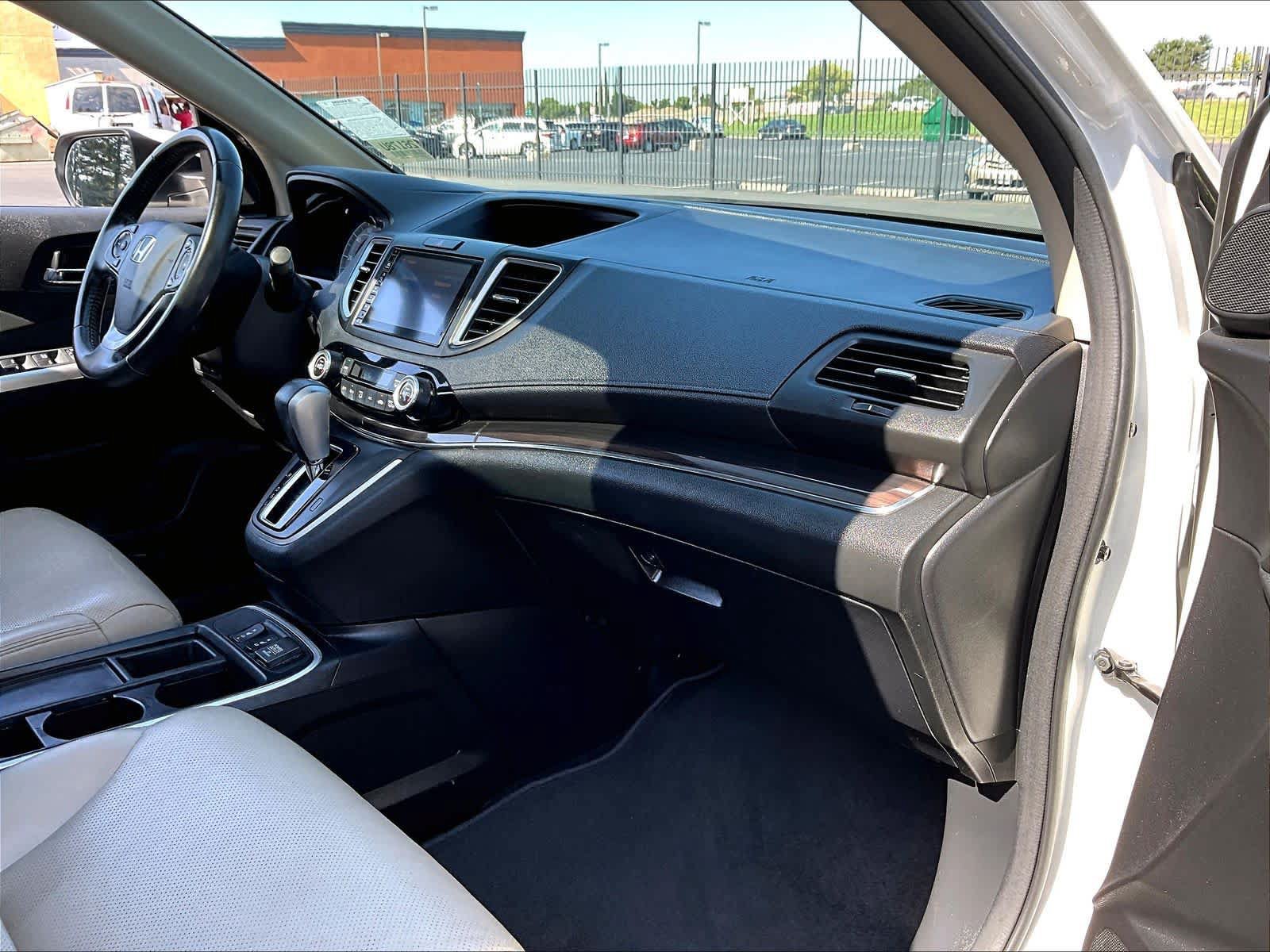 Used 2015 Honda CR-V Touring image 19