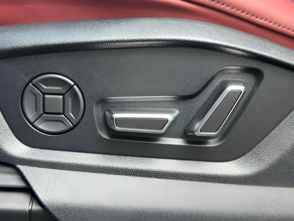 New 2026 Audi SQ8 Premium Plus AWD/4WD image 11