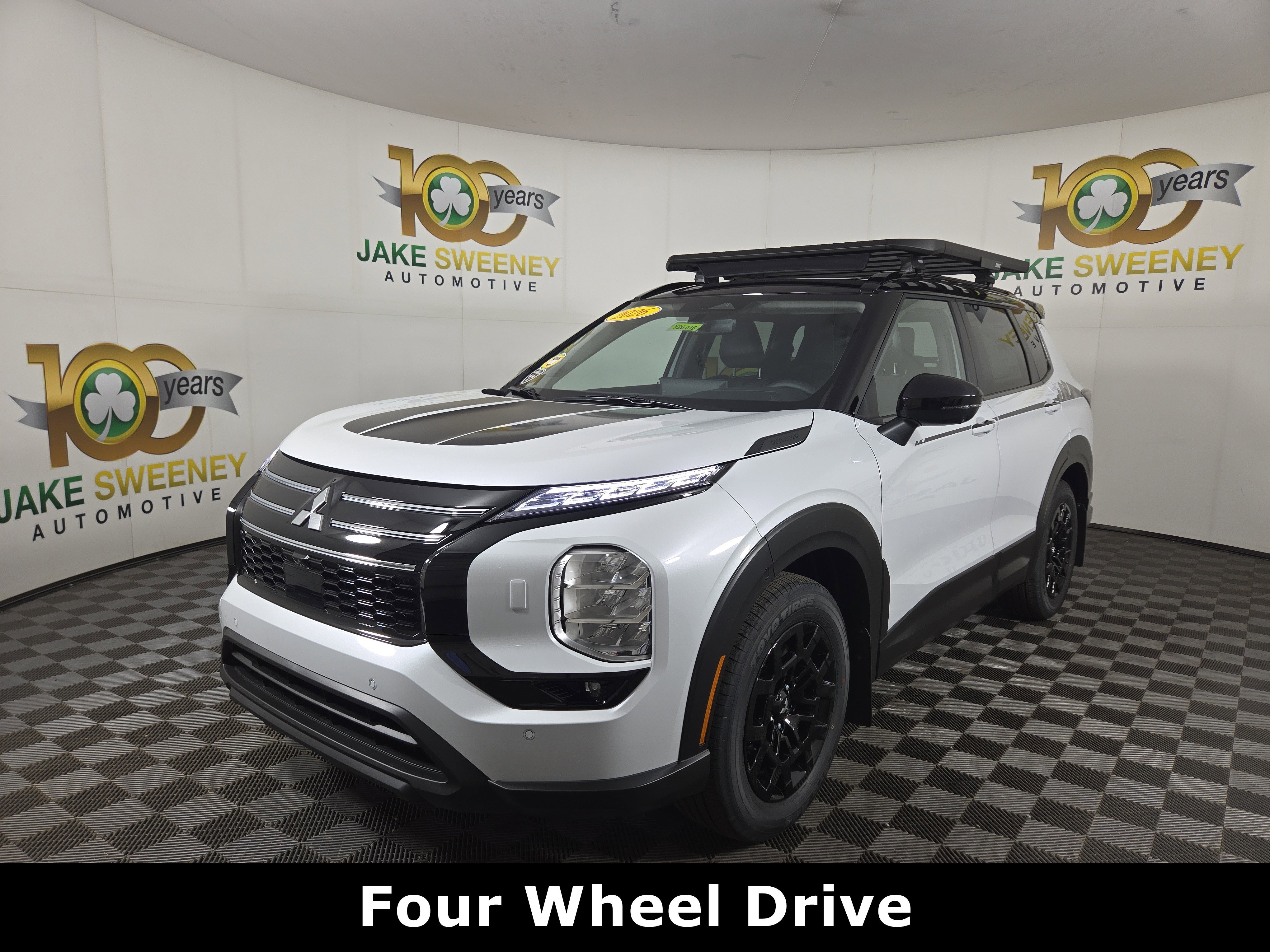 New 2026 Mitsubishi Outlander AWD image 3