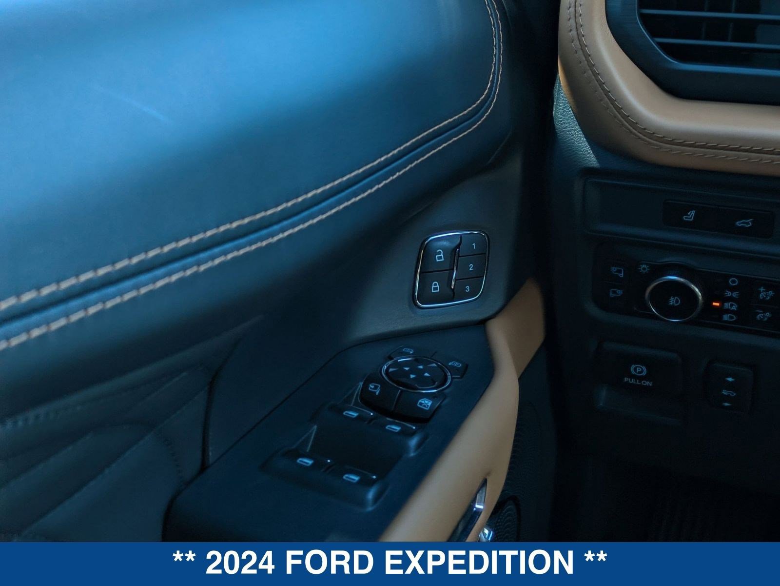 Certified 2024 Ford Expedition Platinum image 25