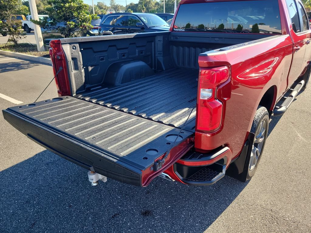 Used 2021 Chevrolet Silverado 1500 RST AWD/4WD image 9