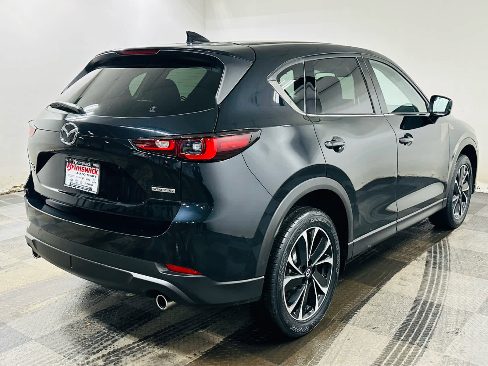 Certified 2023 MAZDA CX-5 AWD 2.5 S w/ Premium Plus Pkg image 6