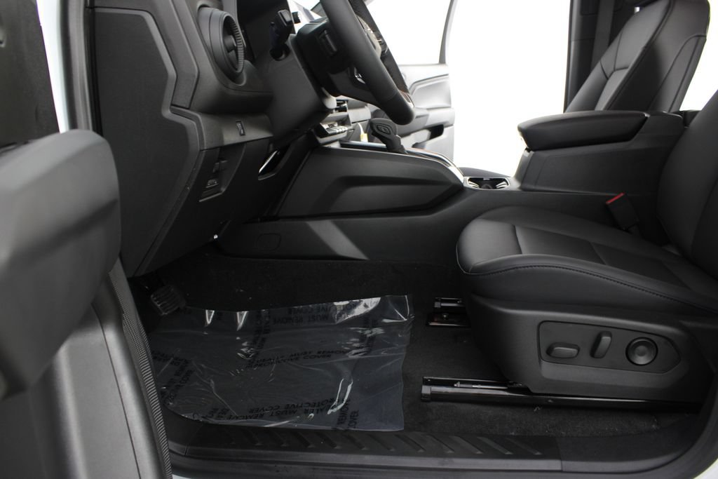 New 2026 Chevrolet Colorado Trail Boss AWD/4WD image 16