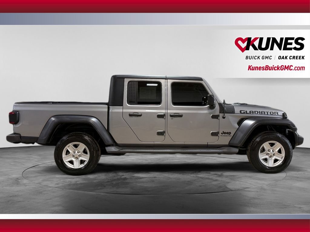 Used 2020 Jeep Gladiator Sport w/ Quick Order Package 24S AWD/4WD image 12