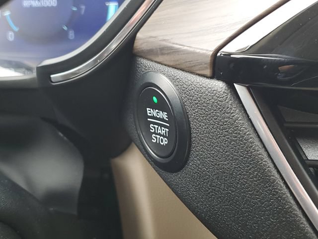 Used 2020 Ford Escape Titanium AWD/4WD image 29