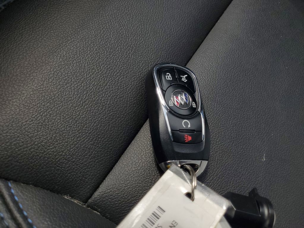 Used 2025 Buick Envista Sport Touring FWD image 30