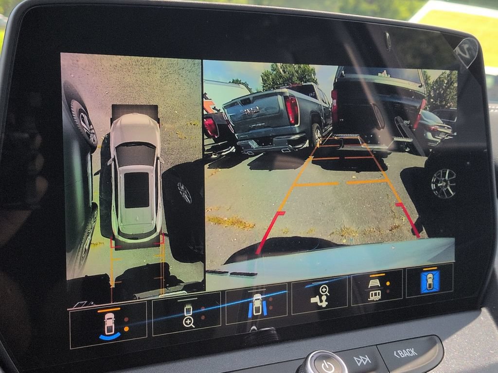New 2026 Chevrolet Blazer LT w/ Sound & Technology Package AWD/4WD image 18