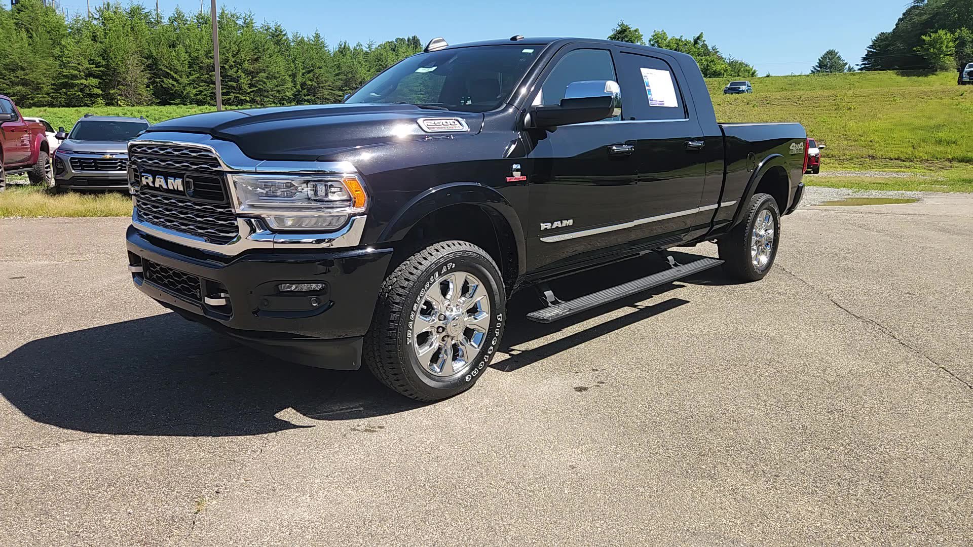 Used 2021 RAM 2500 Limited AWD/4WD image 2