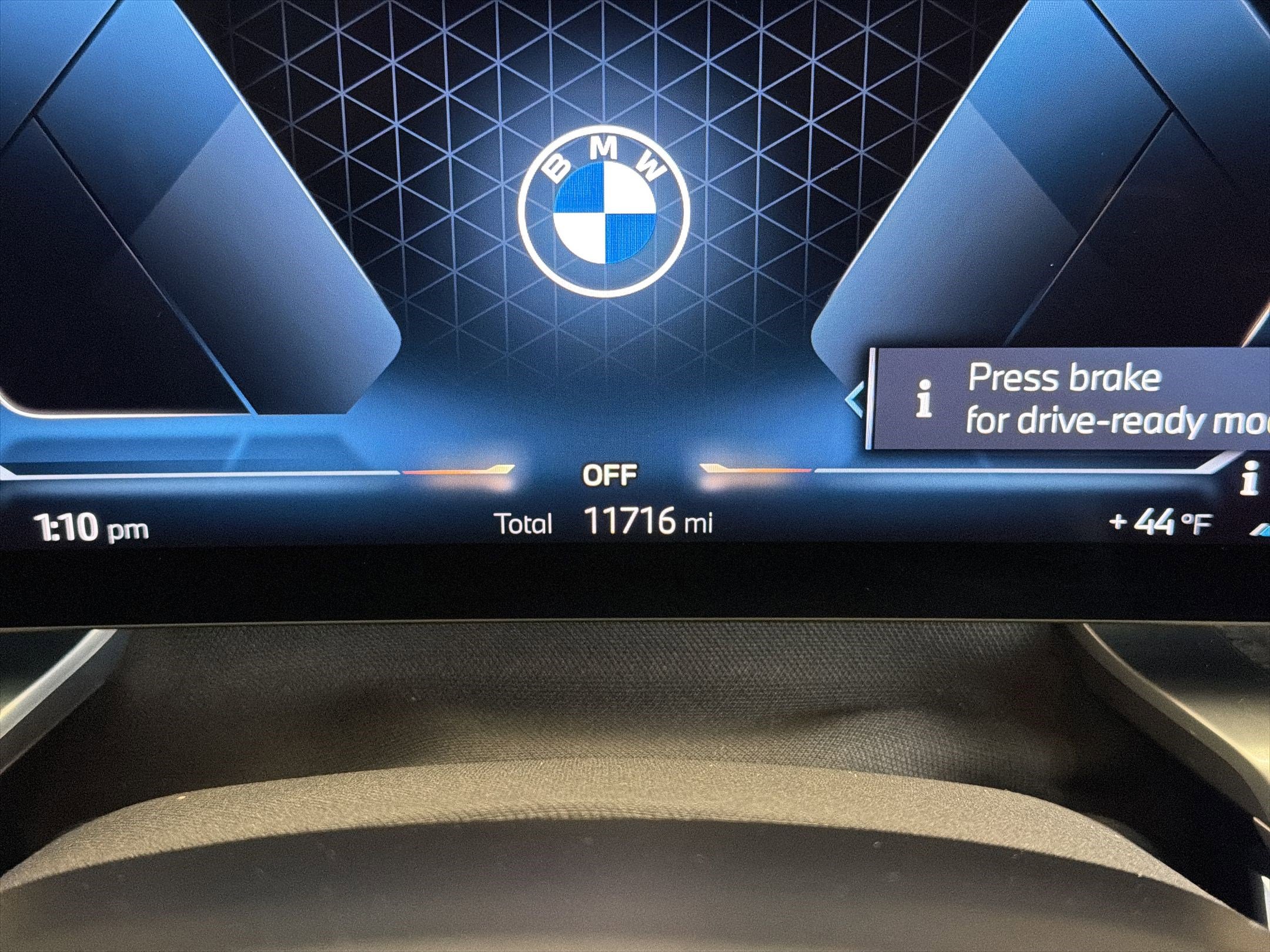 Certified 2024 BMW 760i xDrive AWD/4WD image 21