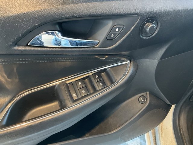 Used 2017 Chevrolet Cruze Premier image 6