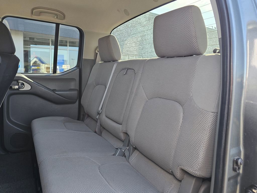 Used 2006 Nissan Frontier SE w/ (P01) Power Pkg image 14