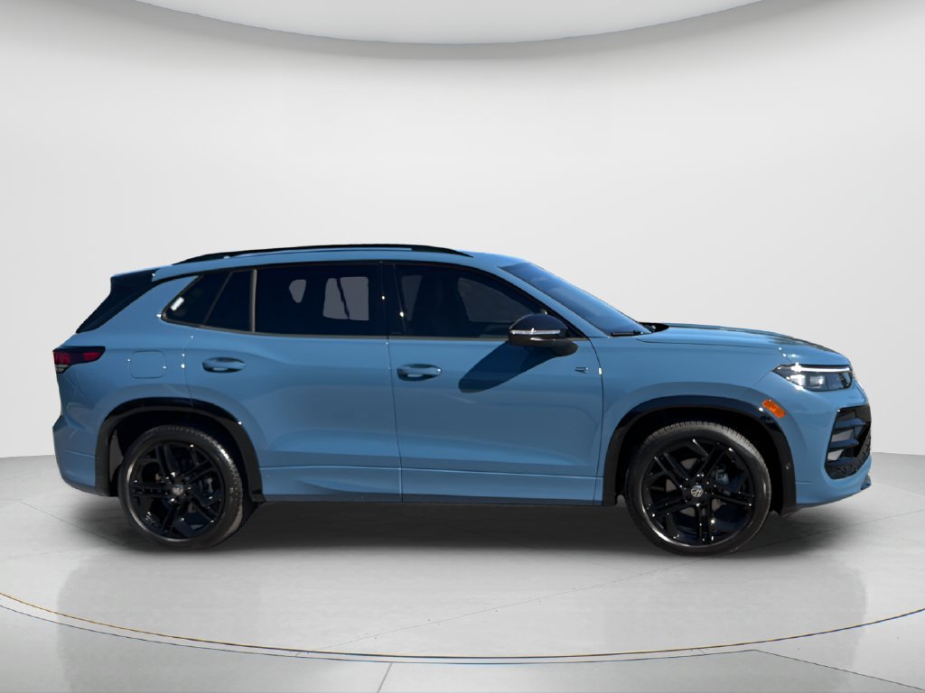 New 2026 Volkswagen Tiguan SE R-Line FWD image 4