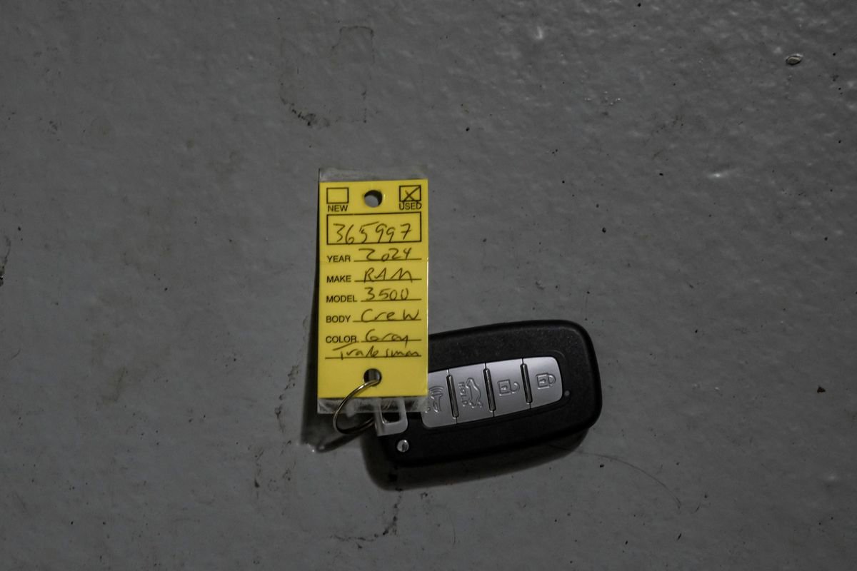 Used 2024 RAM 3500 Tradesman w/ Chrome Appearance Group image 59