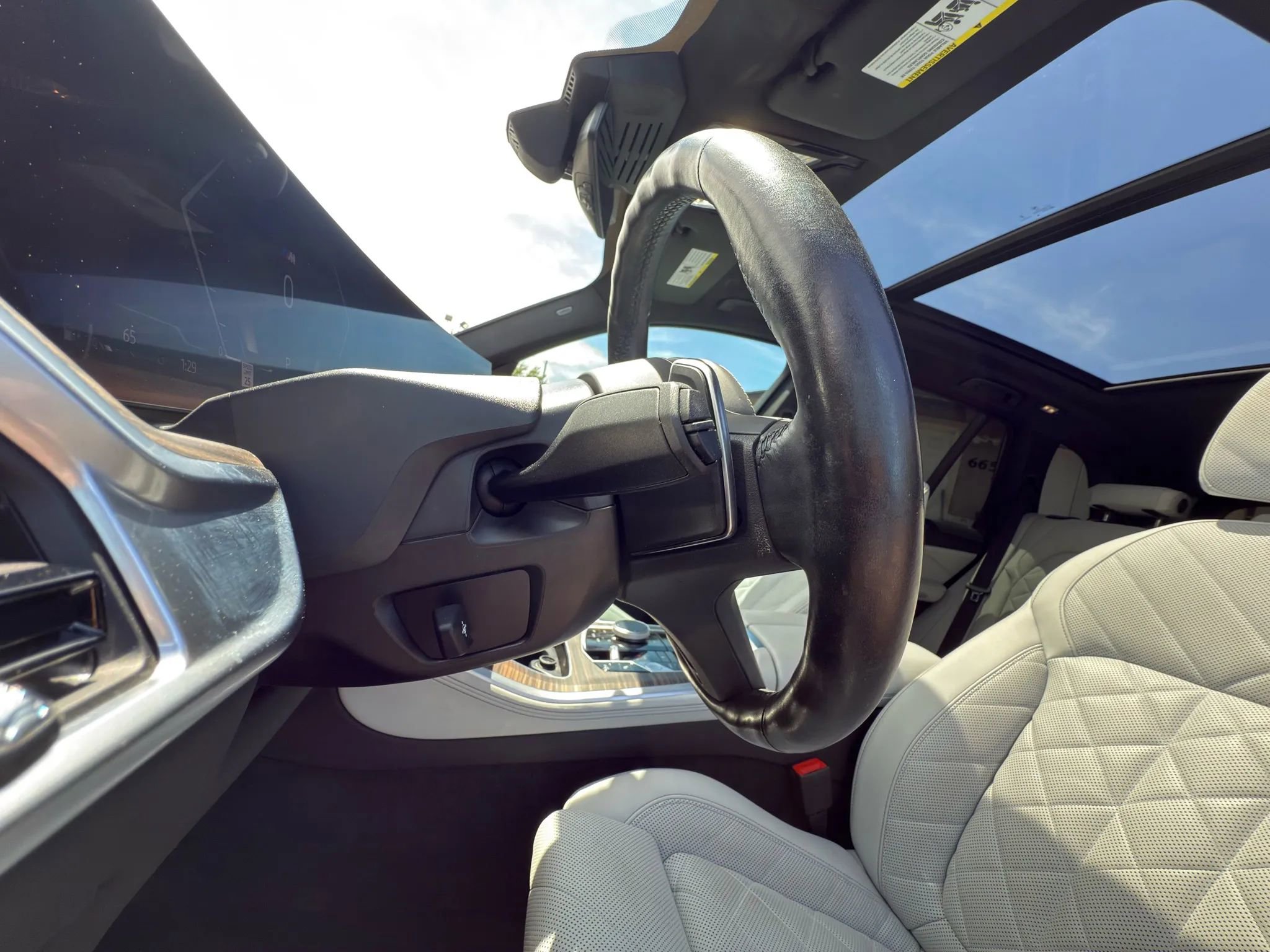 Used 2024 BMW X5 xDrive40i w/ M Sport Package image 35