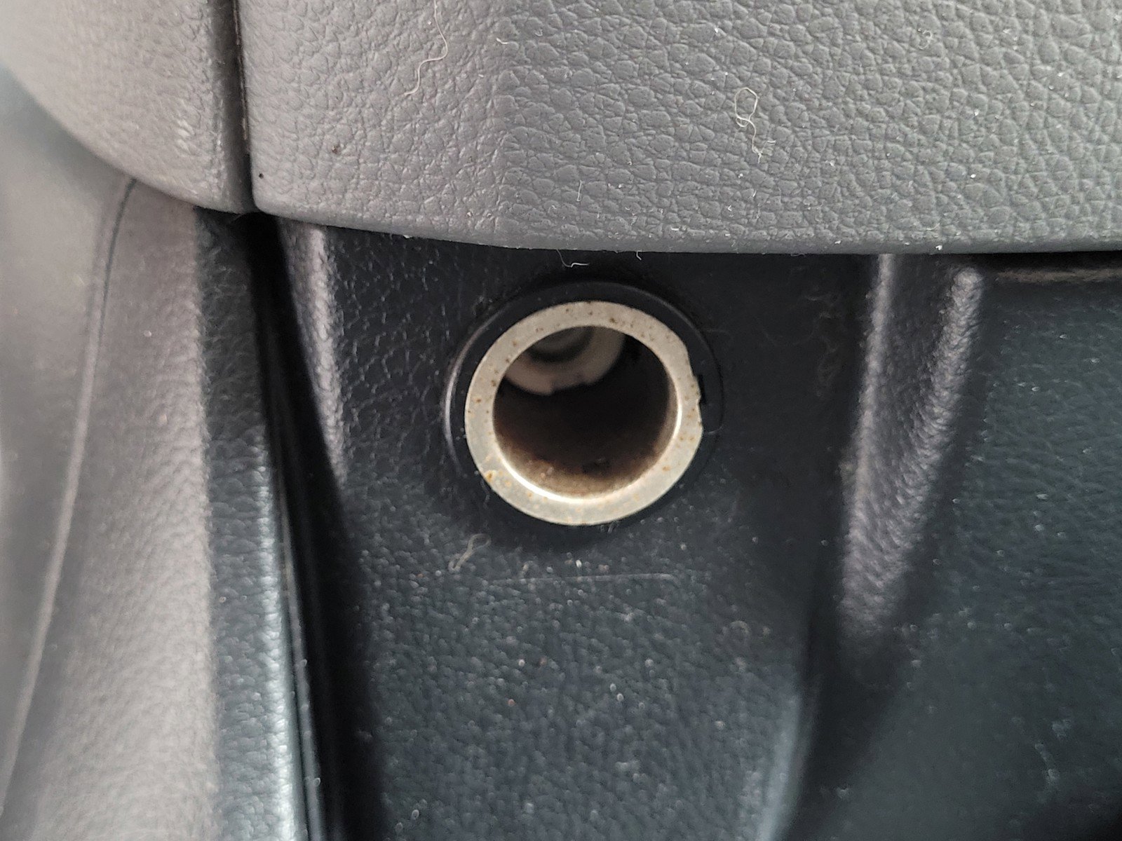 Used 2015 Nissan NV200 S FWD image 13