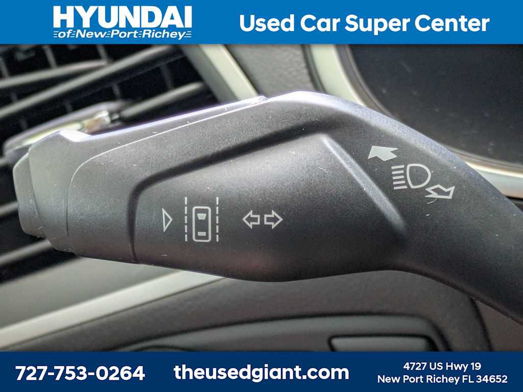 Used 2020 Ford Edge SEL FWD image 34