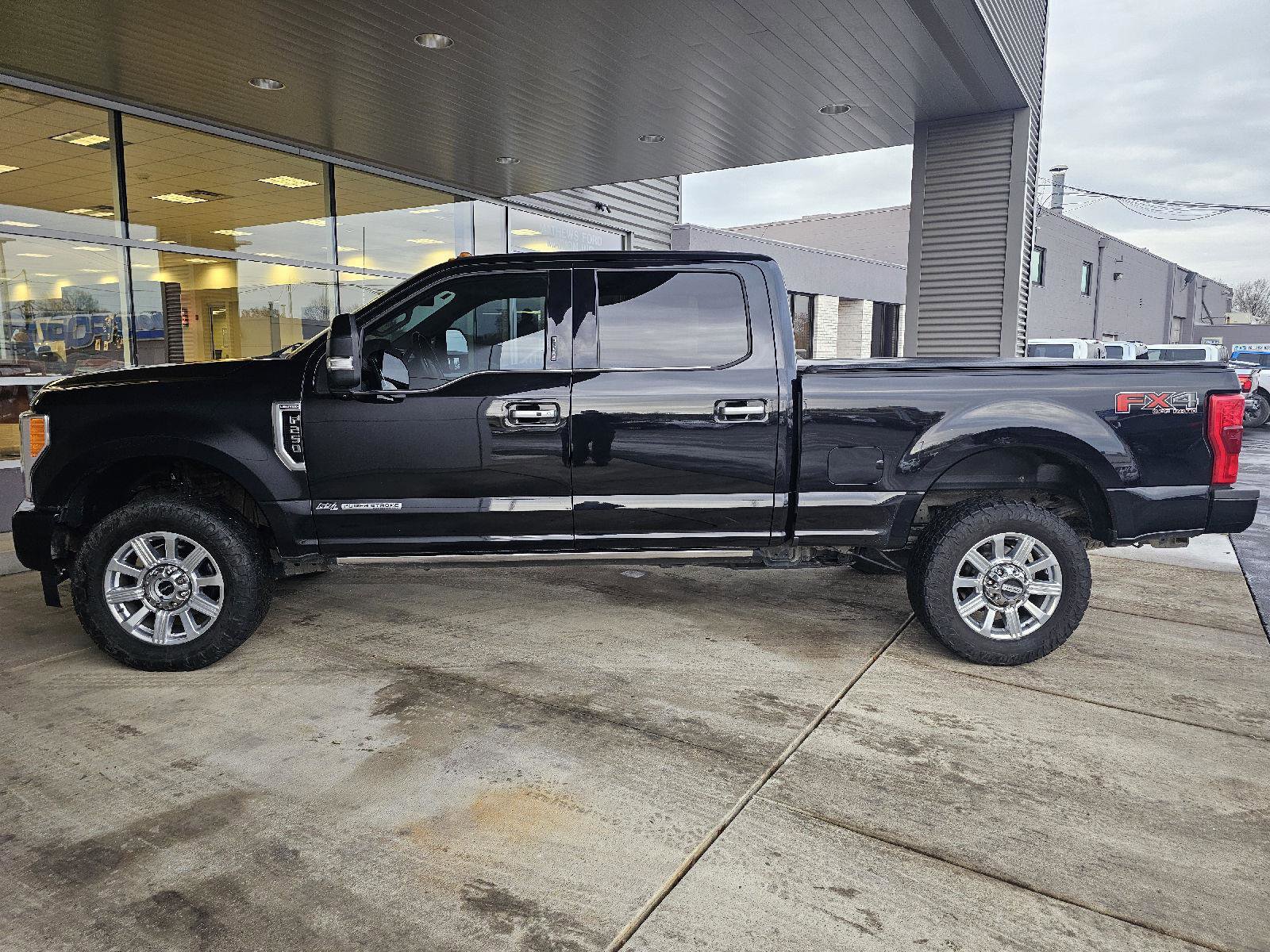 Used 2019 Ford F250 Limited image 2