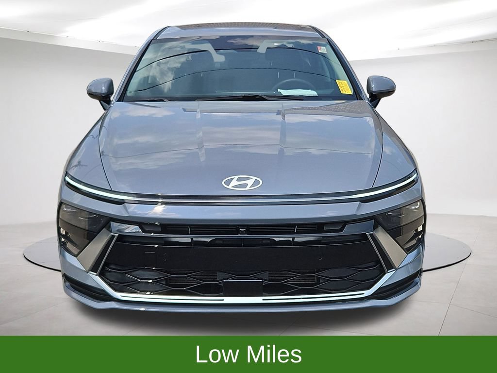 Used 2024 Hyundai Sonata SEL FWD image 2