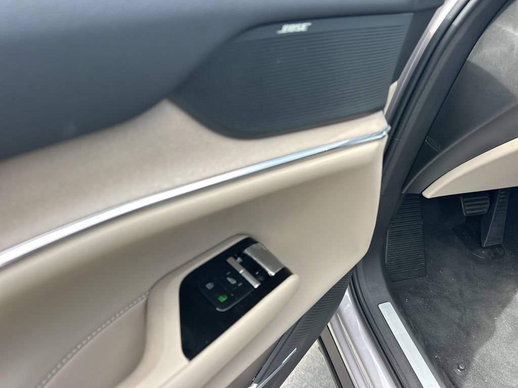 New 2026 Volvo EX90 Plus RWD image 17