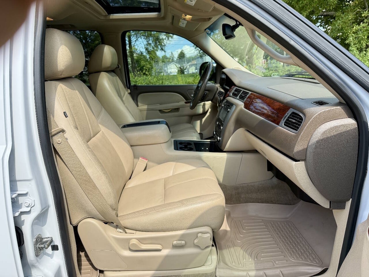 Used 2012 GMC Yukon SLT w/ Texas Edition RWD image 21