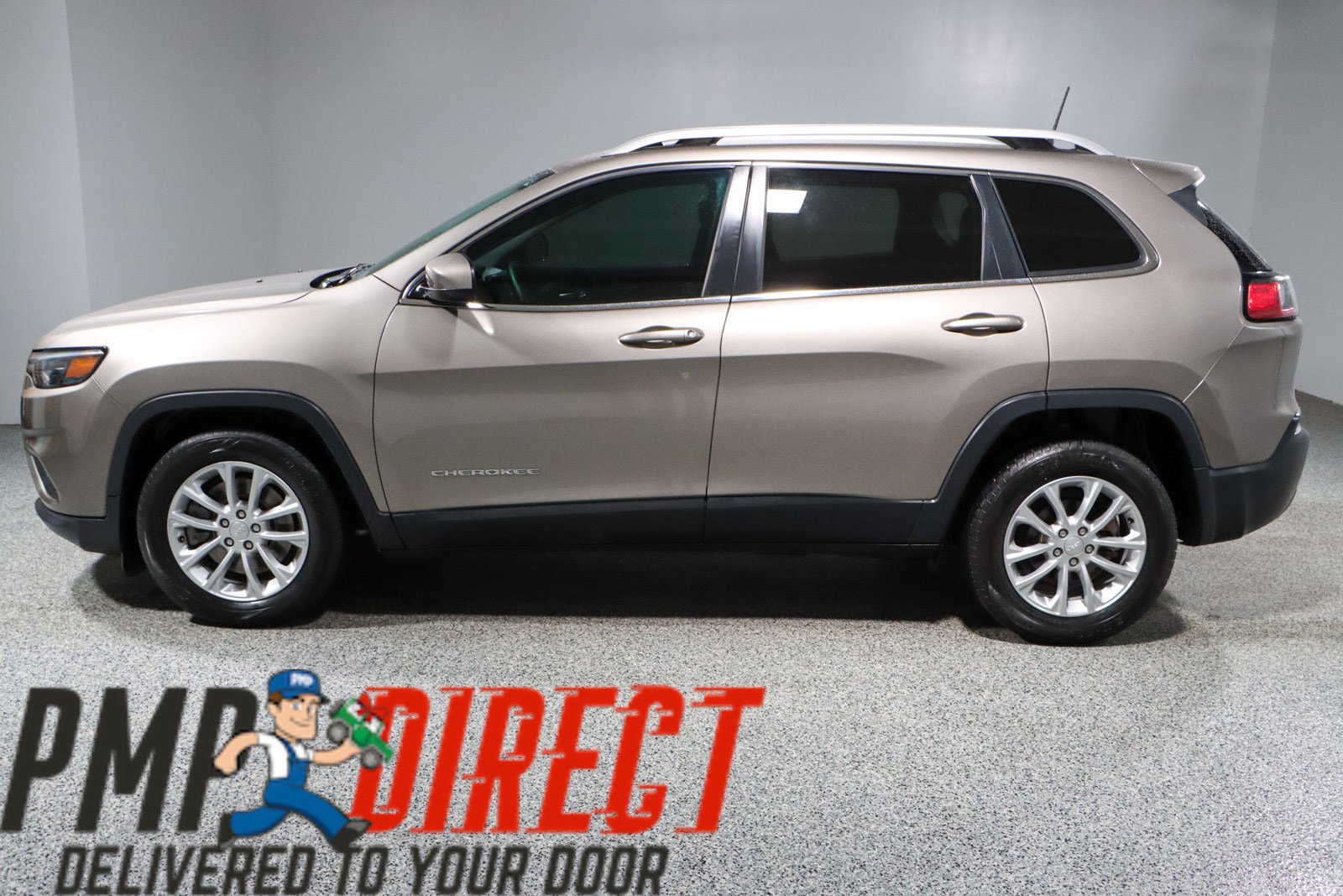 Used 2019 Jeep Cherokee Latitude w/ Popular Appearance Group image 10