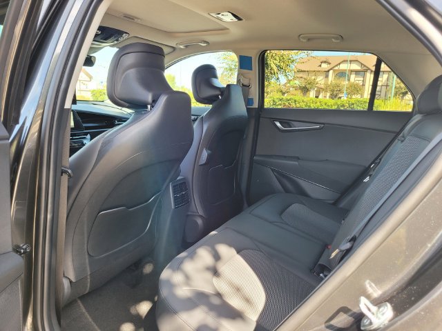 New 2026 Kia Niro EX FWD image 6