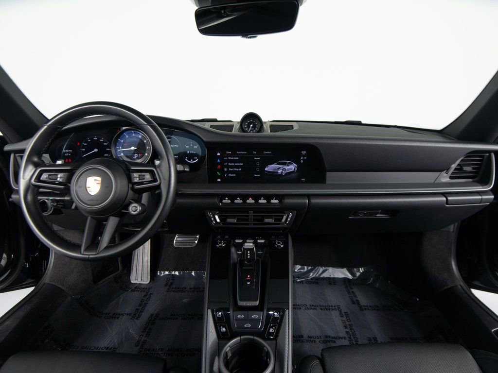 Certified 2024 Porsche 911 Carrera 4 image 33