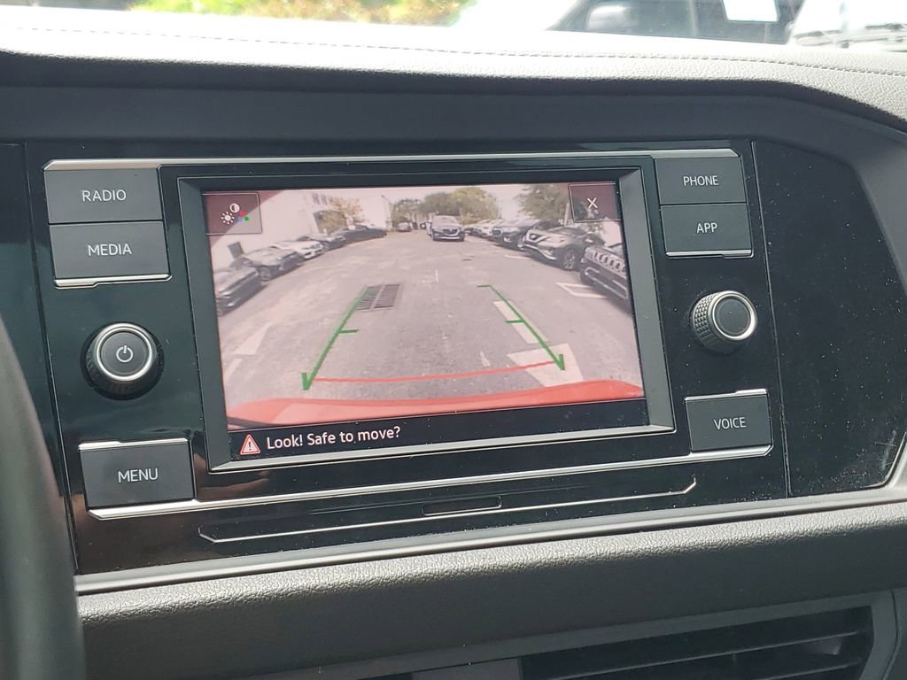 Used 2020 Volkswagen Jetta SE w/ SE Cold Weather Package image 28