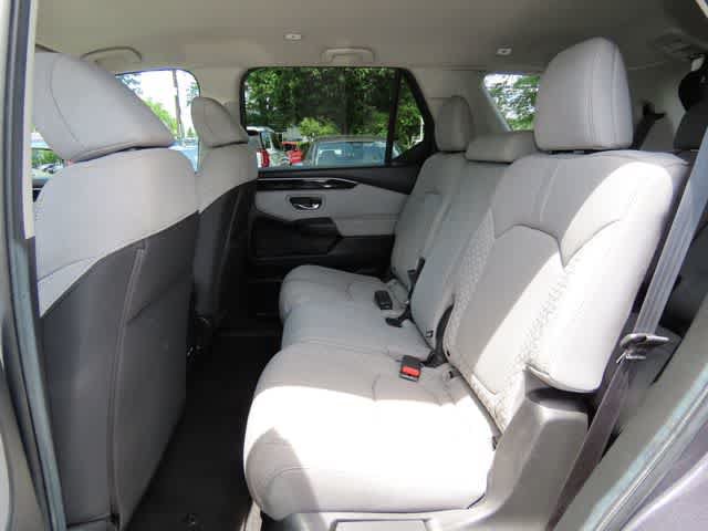 Certified 2023 Honda Pilot LX image 14