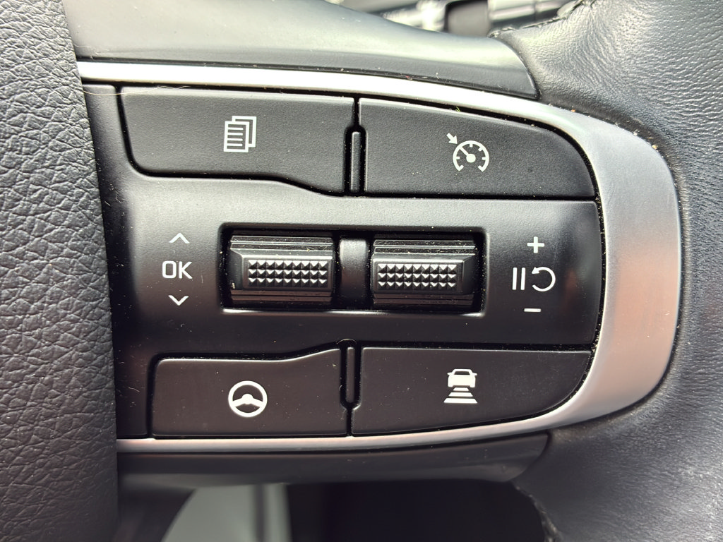 Used 2024 Kia K5 GT-Line w/ GT-Line Premium Package FWD image 29