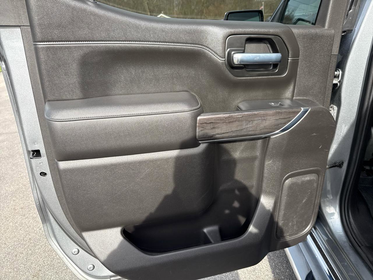 Used 2021 Chevrolet Silverado 1500 LTZ image 13