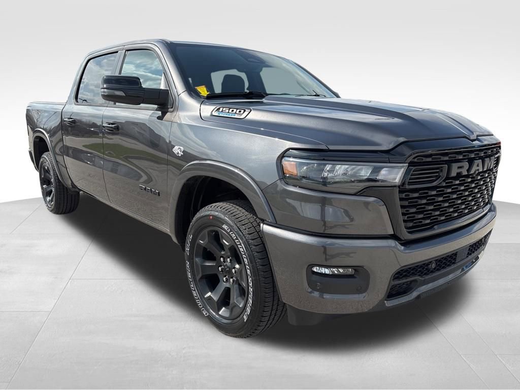 New 2026 RAM 1500 4x4 Crew Cab image 3