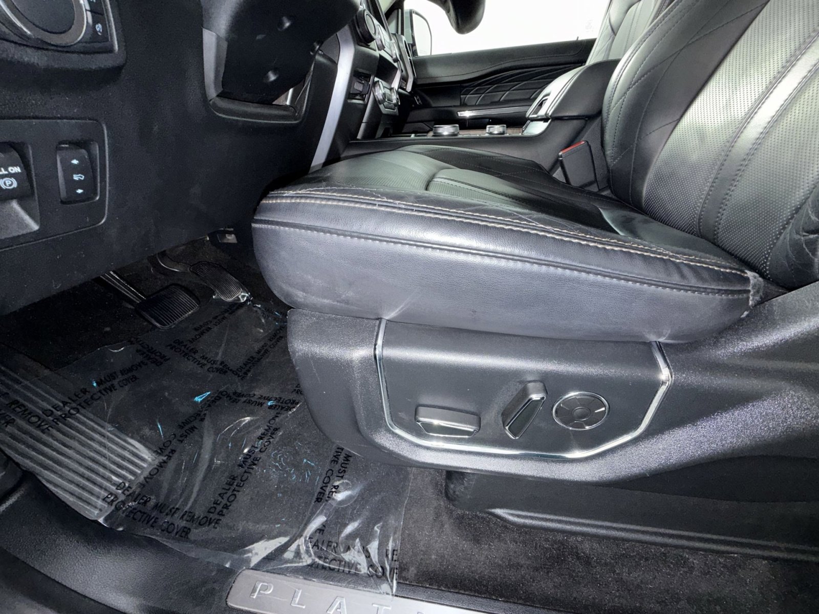 Used 2020 Ford Expedition Platinum AWD/4WD image 14