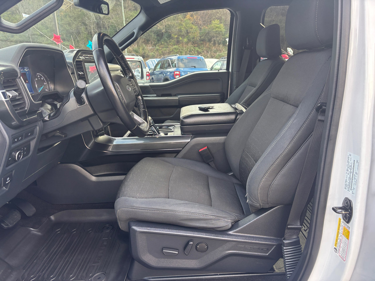 Used 2022 Ford F150 XLT w/ Equipment Group 302A High image 11