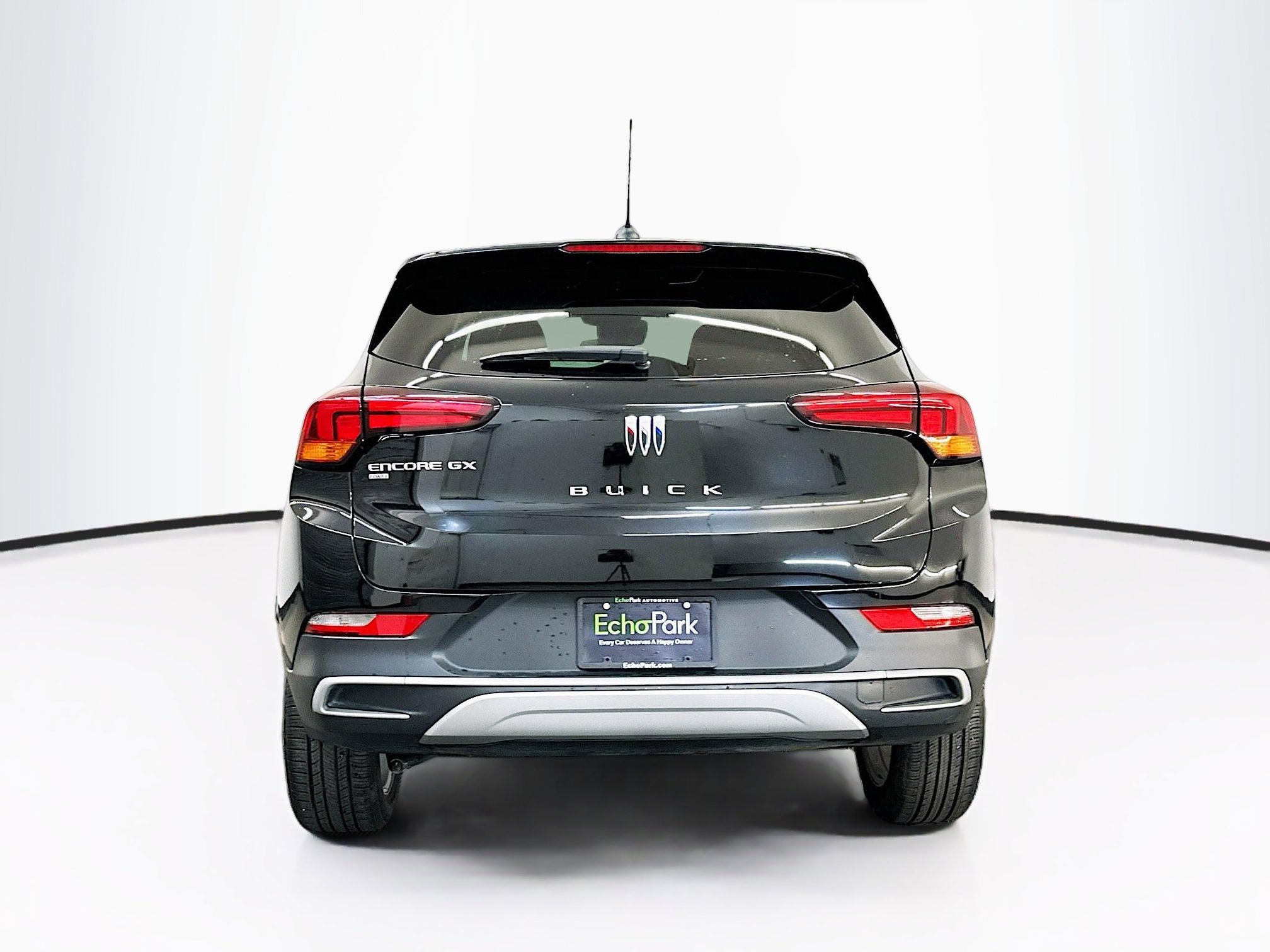 Used 2025 Buick Encore GX Preferred AWD/4WD image 7