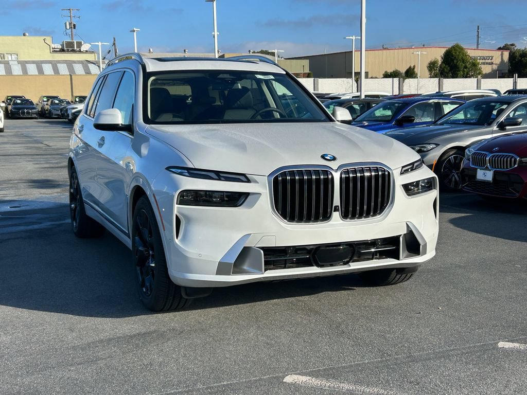 New 2027 BMW X7 xDrive40i w/ Premium Package AWD/4WD image 7