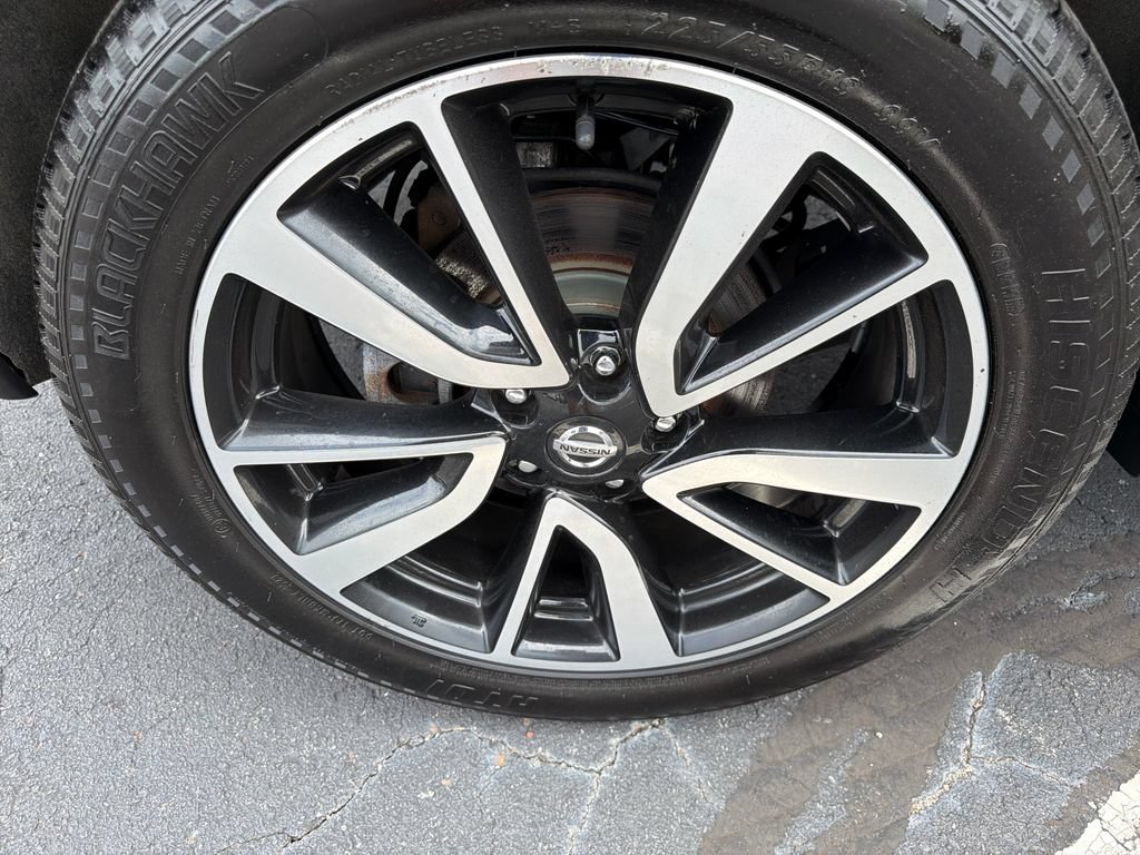 Used 2019 Nissan Rogue SL w/ Premium Package AWD/4WD image 18