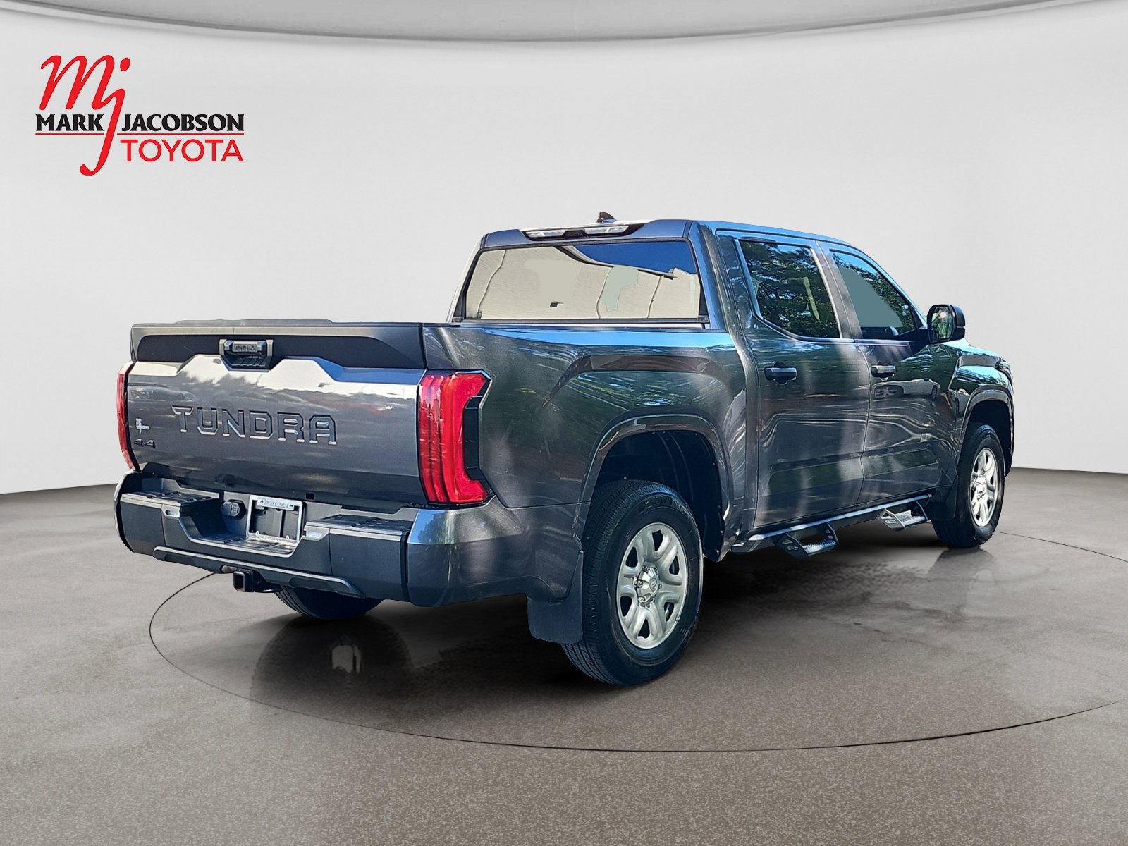 Used 2023 Toyota Tundra SR w/ SR Tow Package AWD/4WD image 8