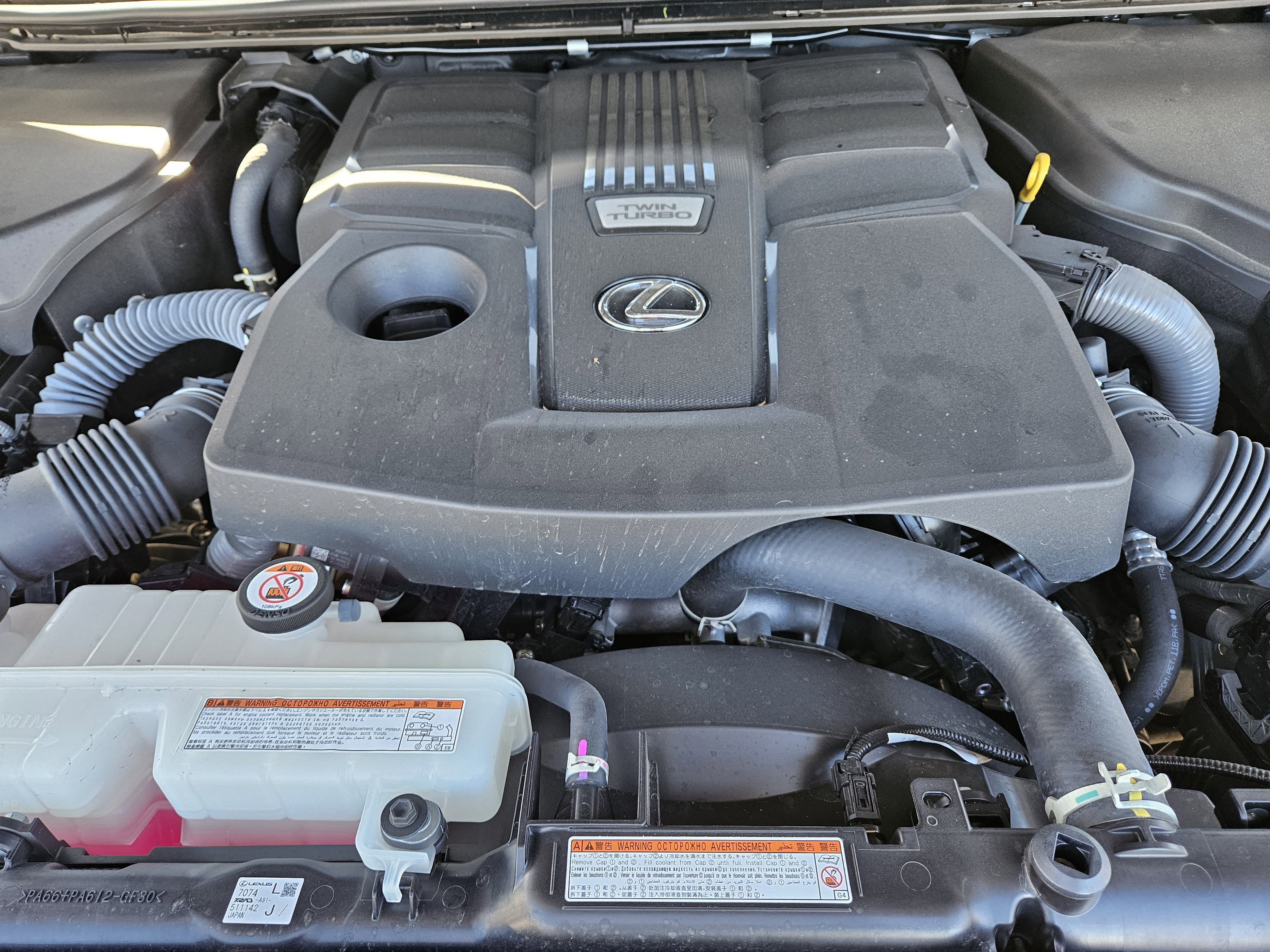 Used 2024 Lexus GX 550 image 33