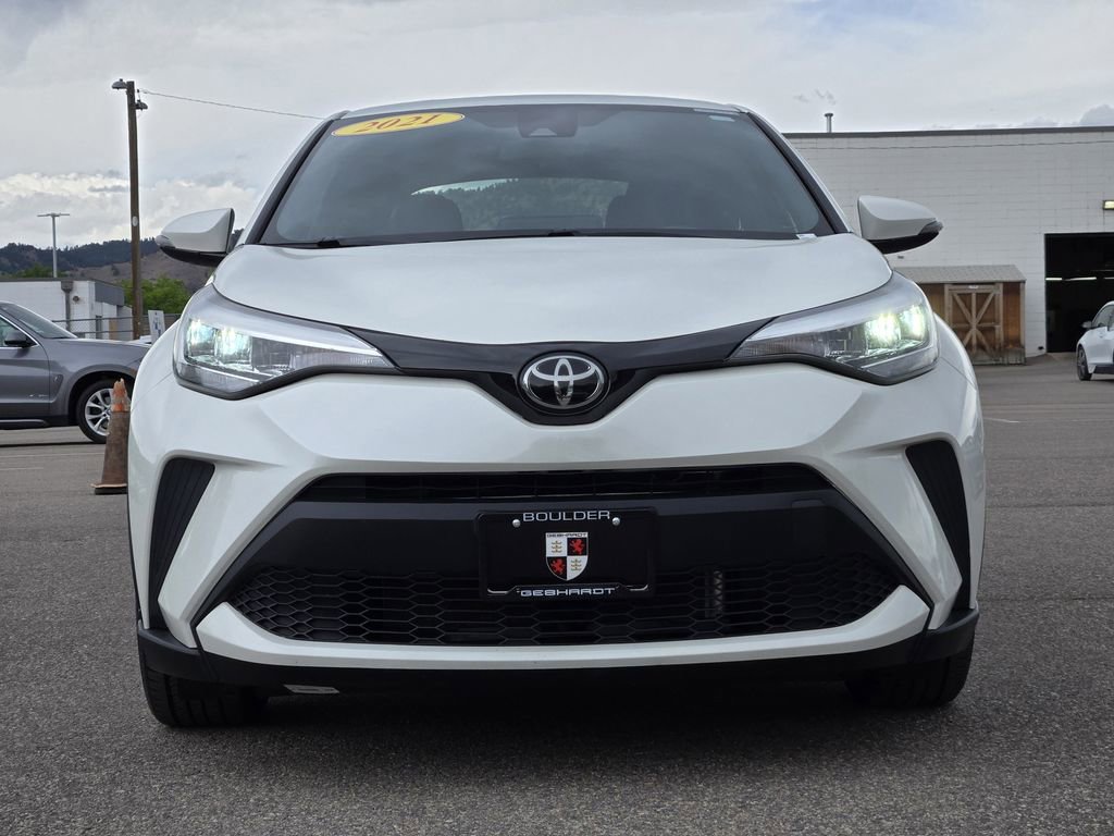 Used 2021 Toyota C-HR XLE FWD video 2