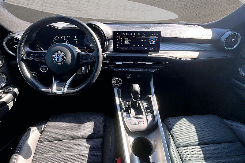 Used 2024 Alfa Romeo Tonale Ti image 30