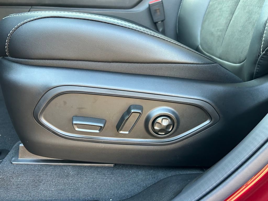 New 2025 Jeep Grand Cherokee L Altitude image 19