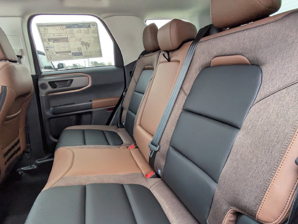 New 2026 Ford Bronco Sport Outer Banks w/ Outer Banks Tech Package+ AWD/4WD image 13